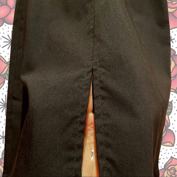 BELL SLEEVE SASSY DRESS BY PINKY PINUPS - Picture 9 of 11